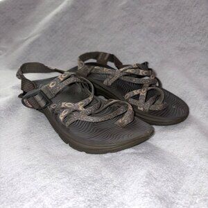 Chaco Sandals Womens Size 8 Gray Adjustable Straps Hiking Outdoor Sport Shoes